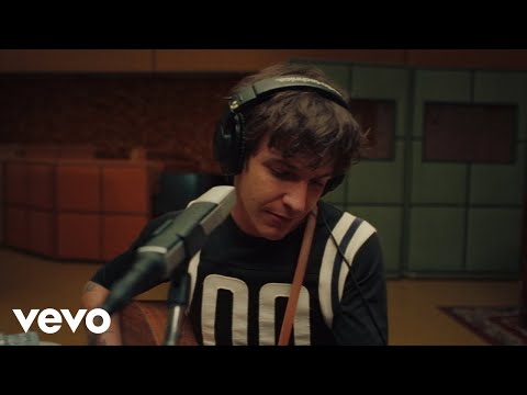 ROLE MODEL - Look At That Woman (Live Session)