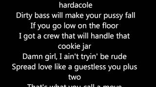 Far East Movement - Turn up the love (Lyrics)