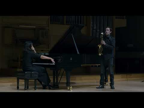 Fernande Decruck: Sonate en Ut# pour saxophone alto et piano (1943)