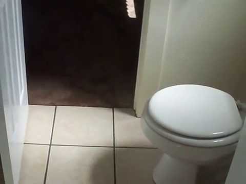 2 bedroom 1 bath+ den + 1 garage long beach $995.00