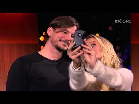 Josh Hartnett takes a selfie with a fan on live TV | The Late Late Show