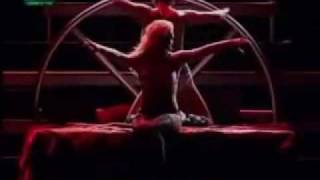 Britney Spears Breathe On Me Live Onyx Hotel Tour ( Close Up Kiss)