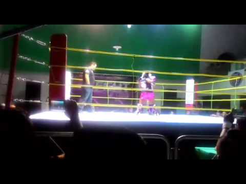 Muay thai ♡... obs: só a de azul kk