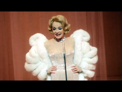 Marlene Dietrich : Lost Show - The Laziest Gal In Town in (Live At New London Theatre). [HD]
