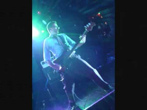 The Sheila Divine Hum (Album version)