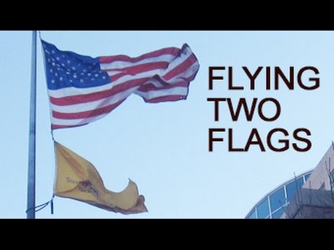 FlagDesk.com | Flag Runners show How to fly two flags on one flagpole