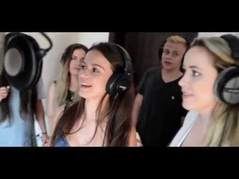 Dominika Mirgova feat. Sarah, Mia, Lucius, Veronika & Andrea - MEGAMIX (live)