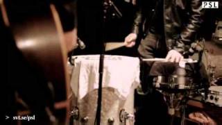 Johnossi - Dead End (Live Rosenlundsgatan, Stockholm 2010)