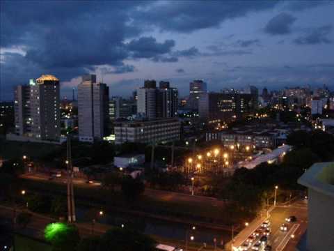 Anoiteceu em Porto Alegre video