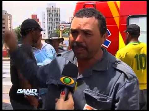 Band Cidade Campinas - Dois ficam feridos em saidinha de banco - 16 10 2012