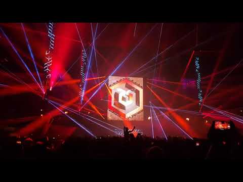 Paul van Dyk & Plumb & Estiva - Dinodrums vs I Don't Deserve You Transmission