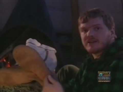 The Barren Lands Ray Mears S2E5 part 2