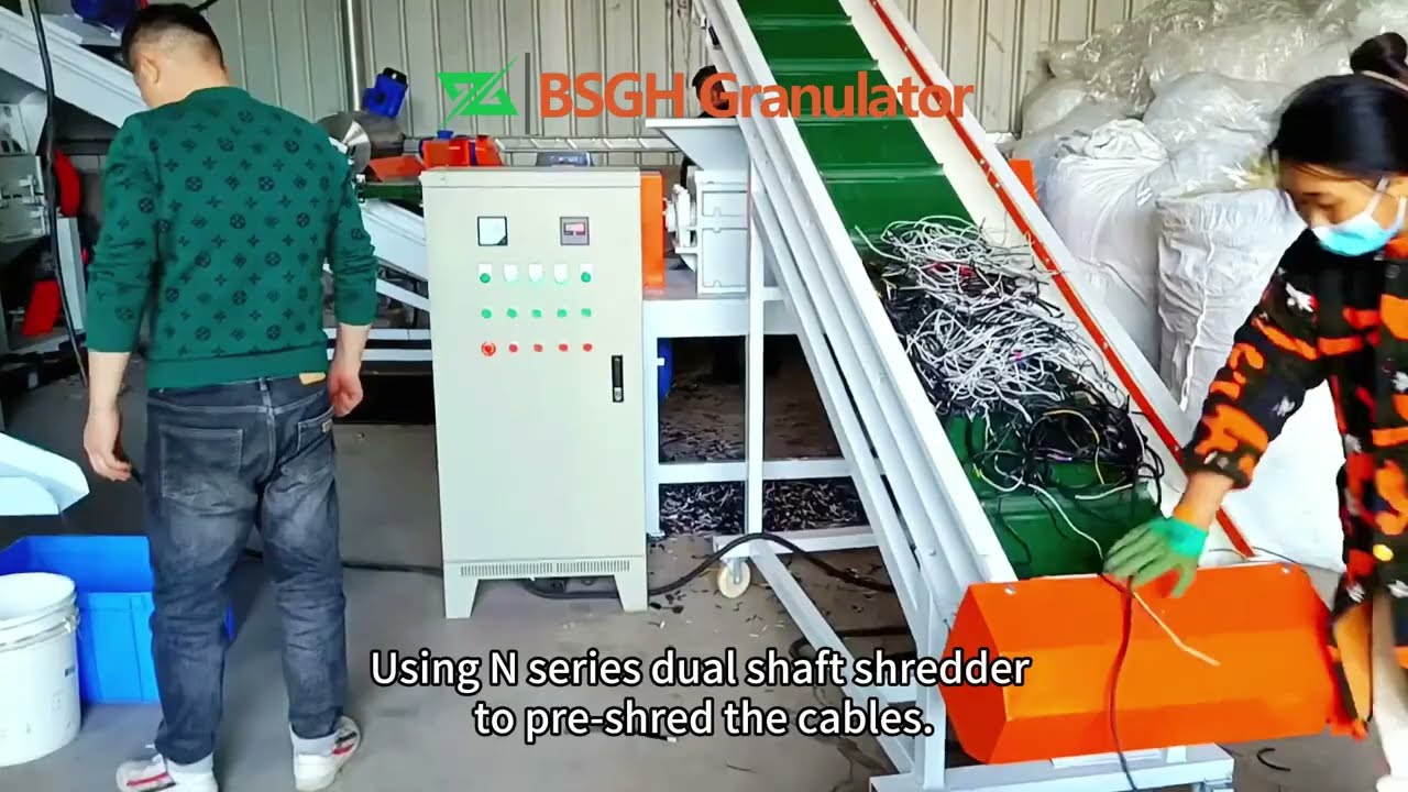 Hochleistungs-Kupferdraht-Granulator-Maschine Langlebige Elektrokabel-Recycling-Maschine