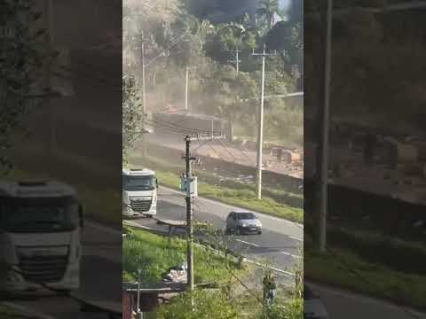 ACIDENTE NA BR 116 EM SÃO LOURENÇO DA SERRA NO JARDIM SERRANO .