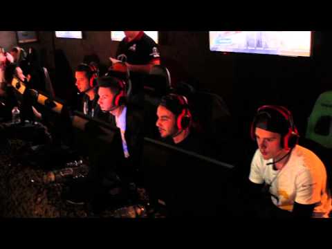 Vidéo de réaction des HyperGames face aux FaZe France ! #PlayoffsESWC