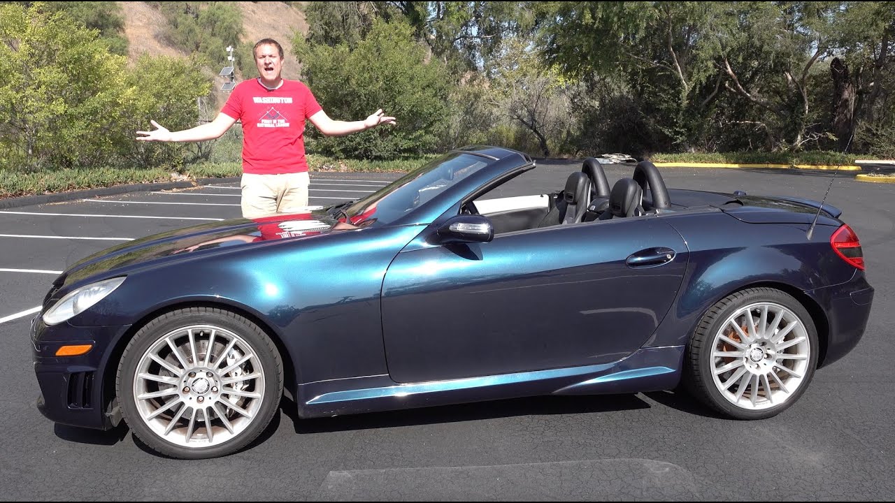 The Mercedes-Benz SLK55 Is an Underrated V8 Luxury Miata