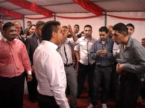 Dansatorii No 1... Ulmeni