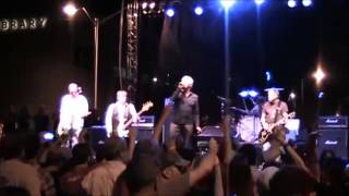 Guided By Voices - Tractor Rape Chain - Dayton, OH