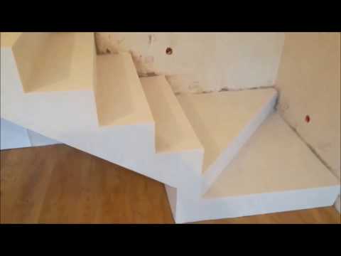 schody betonowe białe z mikrocementu prezentacja z budowy