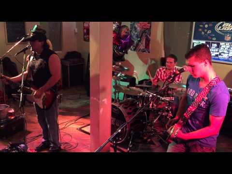 Rough Shot Band at Lefty's Coral Springs FL- Superstition