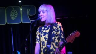 Lovely Eggs - live Wakefield The Hop 29.11.2014 #1 (Fuck It)