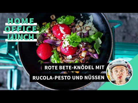 #VeggieLunch: Beetroot #Dumplings with Arugula #Pesto and Nuts