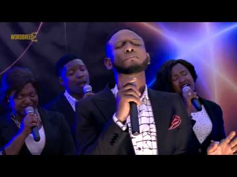 I BOW MY KNEES   CHRIS SHALOM AND WORDBREED WORSHIP GROUP