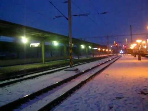 Příjezd vlaku Os 6146 + hlášení o příjezdu - Lovosice