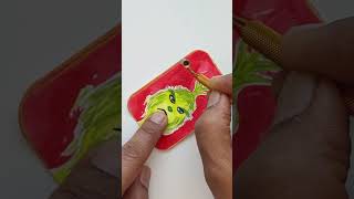 Transforming Grinch Art into Holiday Gift Tag | DIY Christmas Craft #christmascard #diyholidaycards