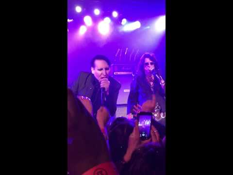 Hollywood Vampires live at the Roxy 9/17/15 "18' with Marilyn Manson