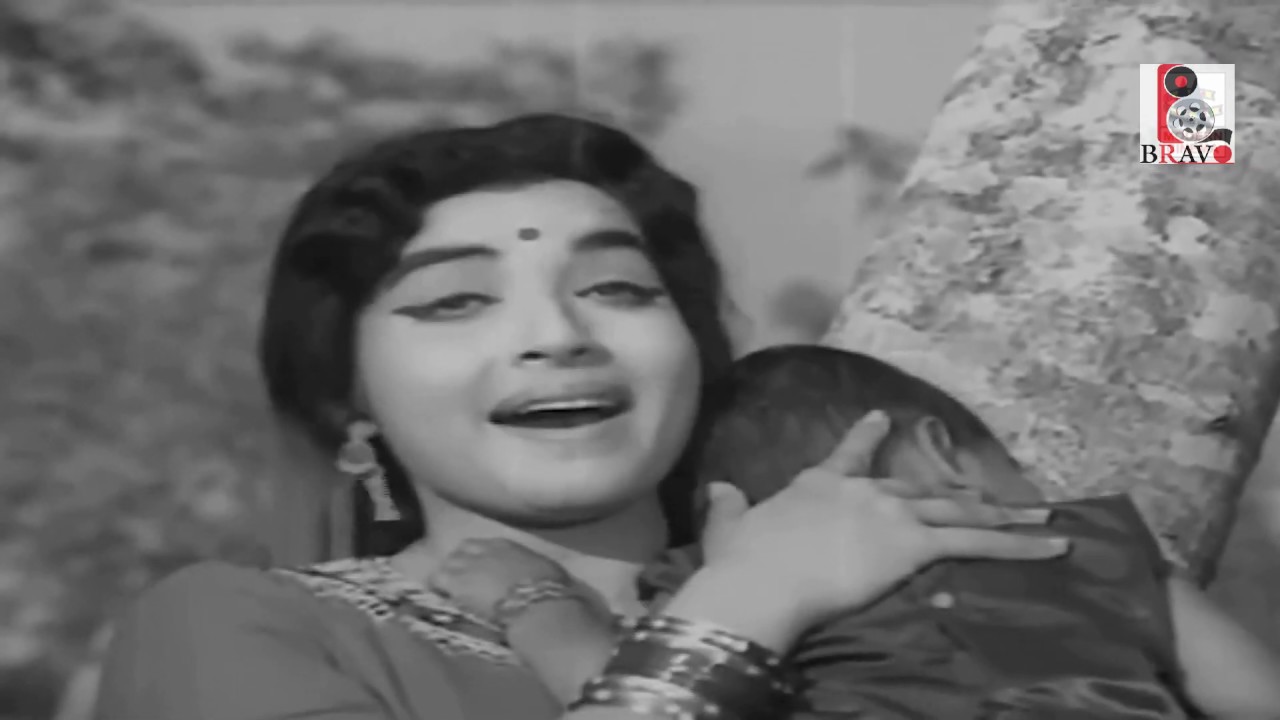 16 Vayathinilae 17 Pillayamma Song Lyrics | Annamitta Kai | P. Susheela