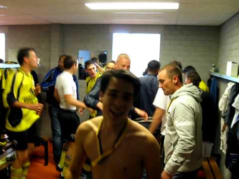 De kleedkamer van DONK 2 na winst op VUC 3