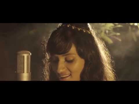 Rihanna - Love the way you lie (Part 2) - Cover by Shwetha Shekar