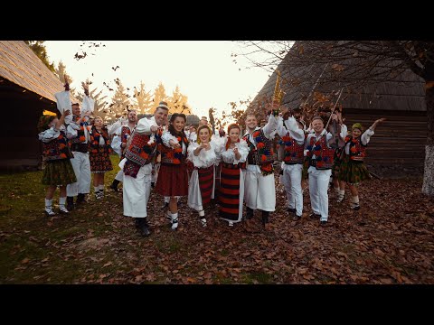 Lautarii Maramuresului si prietenii - Joc cu strigaturi din Maramures