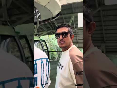 Exploring Kuranda village in cairns with friends #reels #goviral #travelvideos 