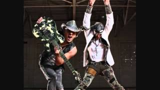 LoCash Cowboys  Independent Trucker