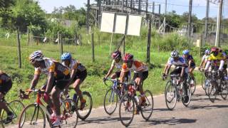 Come away to Belize with me.