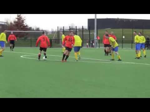 Opjestropdas nl  21 feb 2015 De Meern 8 - Delta Sports 12 com 18-5   Peter scoort in buitenspelpos.