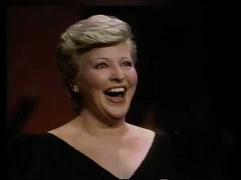 Plácido Domingo y Pilar Lorengar en Luisa Fernanda - Zarzuela