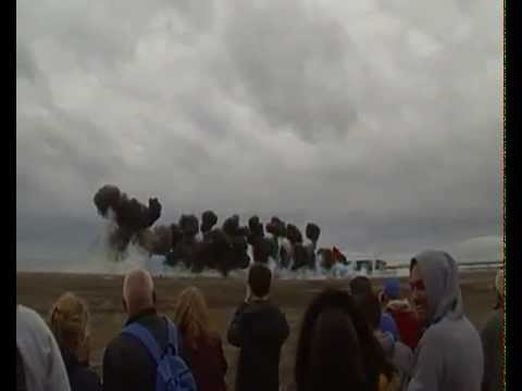 Southport Airshow 2015 Sunday - Hawk T2 Role Demo