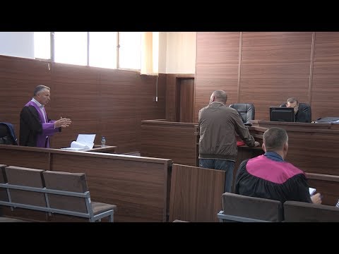 Dëshmitari Djali i Safete Tolajt kërkoi tokë, 5 mijë euro dhe veturë