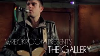 THE GALLERY - Fast Friends