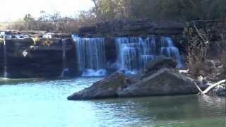 preview picture of video 'Great Falls (30'), Rock Island State Park, Tennessee'