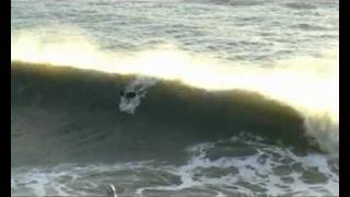 preview picture of video 'Surf na Pinheira maio 2011'