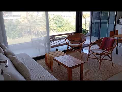 Video de YouTube - Alquiler de temporada 2 dormitorios Playa Mansa Punta del Este