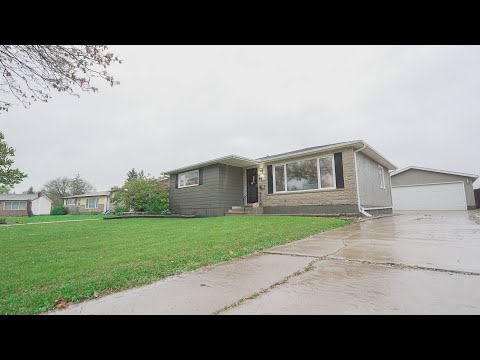 47 Alder Bay in Westdale