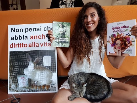 La persona ha un gene di pigmentazione normale di pelle Arieggi il duetto di una lentiggine inseguita