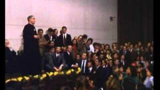 Como podemos ajudar as pessoas a serem mais generosas com o seu dinheiro?