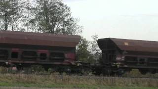 preview picture of video 'double headed class 44 steam locos on 2002 Tonne freight'