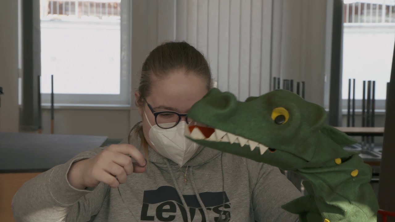 náhled z videa Blanenské loutkové divadlo ožívá